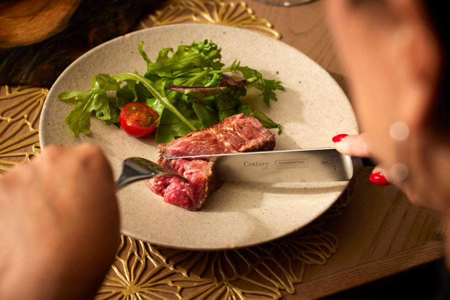 Tボーンステーキ2名様&ベーコン4枚セット | ピーター・ルーガー ステーキハウス東京