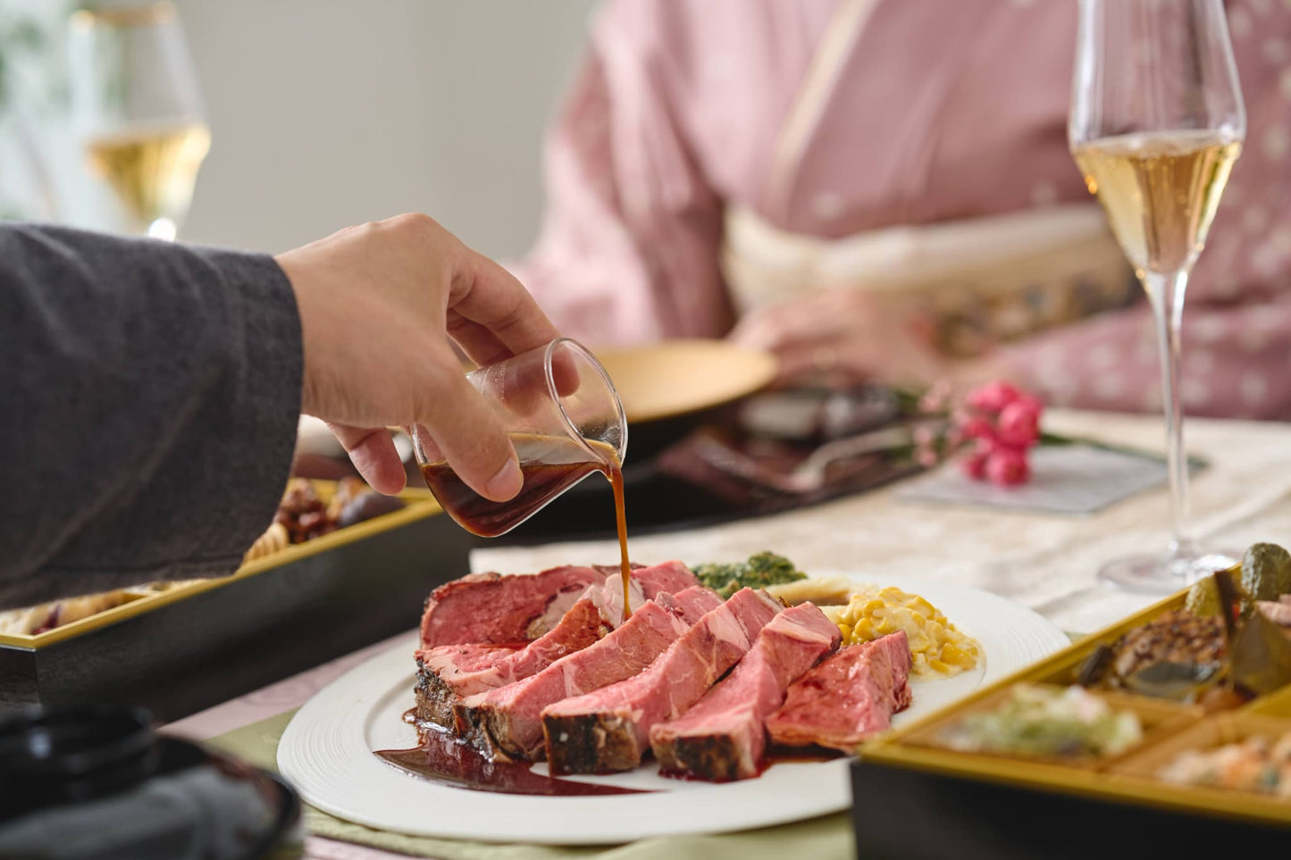 [3~4名様セット]ロウリーズのプライムリブおせち | LAWRY'S NEW YEAR OSECHI 2026